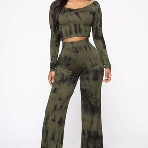 Fashion nova Roll It Up Tie Dye Pant Set